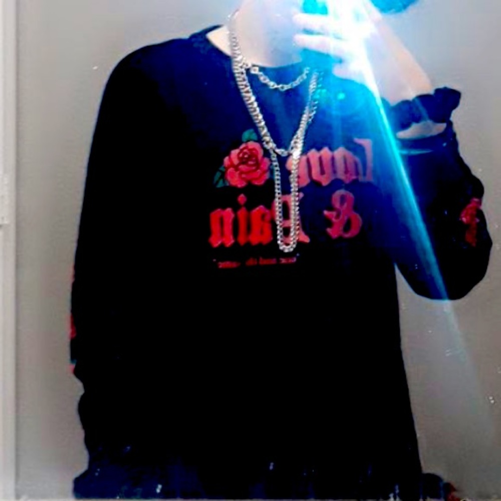 Black rose long sleeve shirt